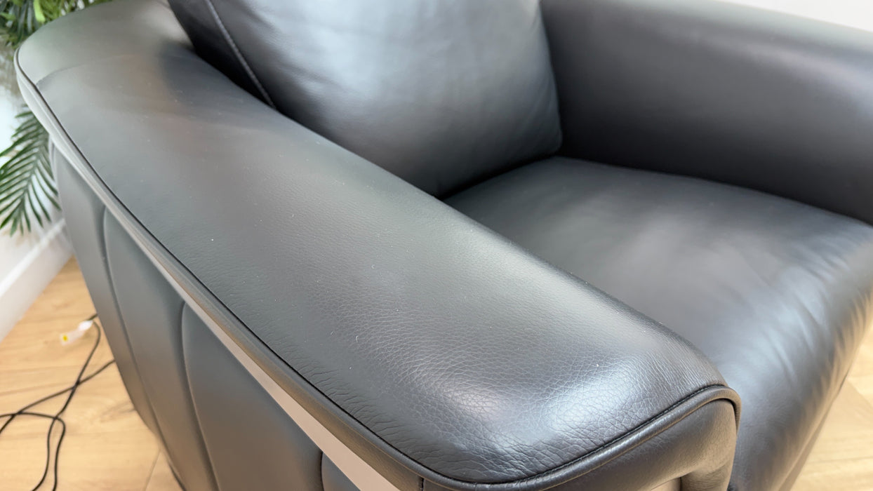 Sofology Plaza Leather Swivel Chair in Trusty Embossed Jet Black