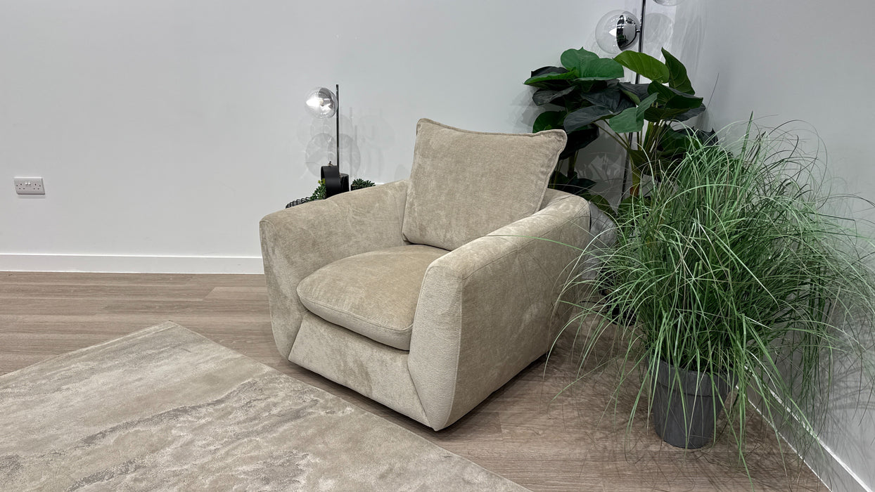 Sofology Hudson Fabric Swivel Chair in Luxury Sherpa Pebble