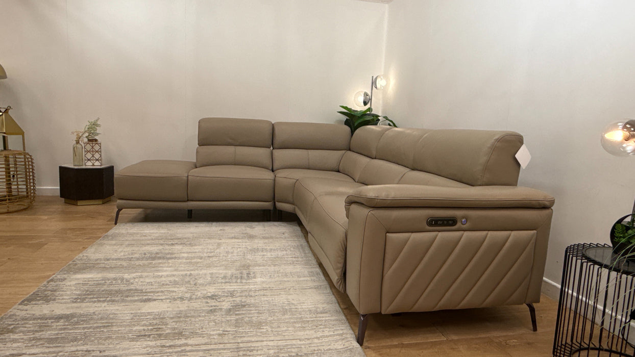 Sofology The Fratelli 1.5 Chaise Corner 3 Power Recliner/Headrest in Trusty Embossed Leather Stone