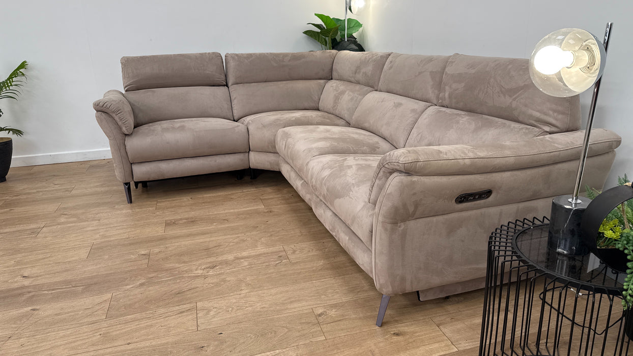 Sofology The Missouri 1 Corner 3 Fabric Recliner in Lifestyle Plush Nutmeg