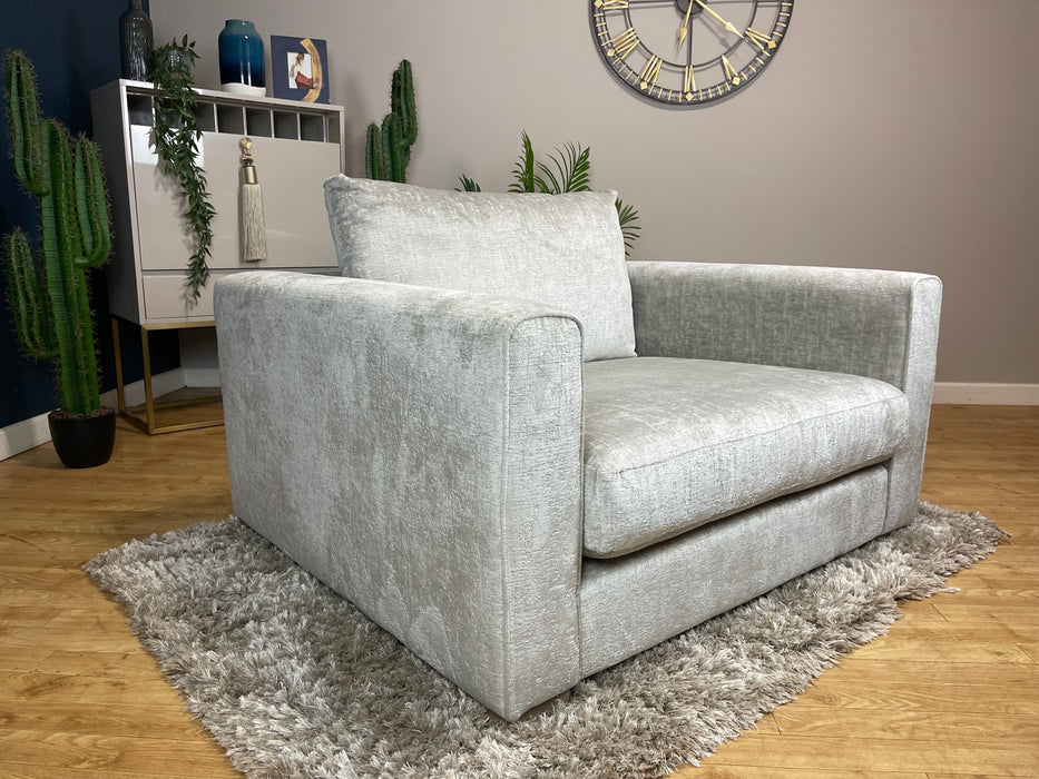 Majestica Love Seat Plain Silver Mix Fabric (WA2)