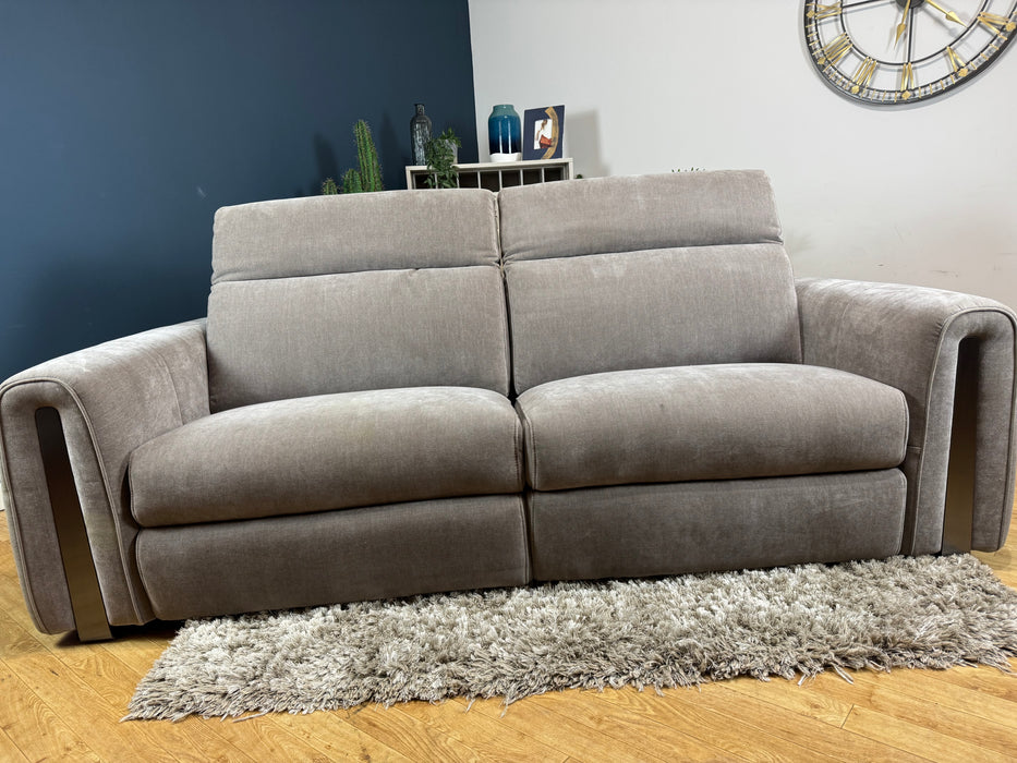 Kingsbridge Fabric 2.5 Seater - Relaxed Chenille Nutmeg (WA2)