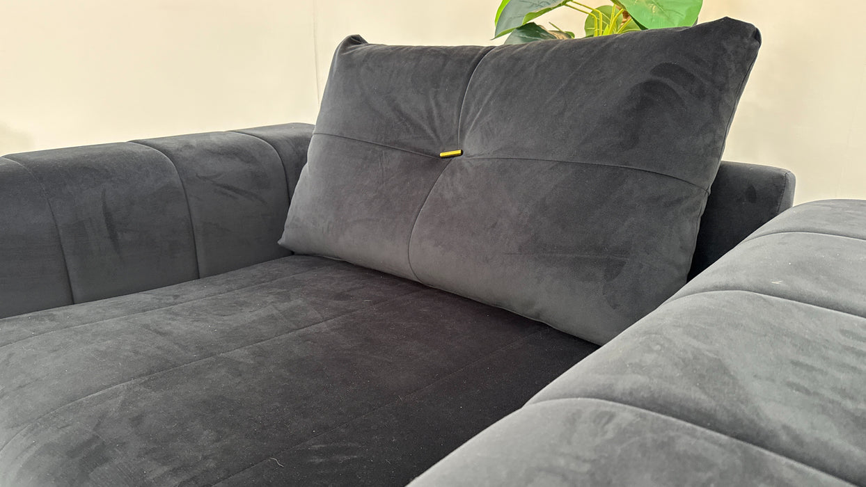 Sofology The Oscar Loveseat Gold Trim in Super Matt Velvet Black