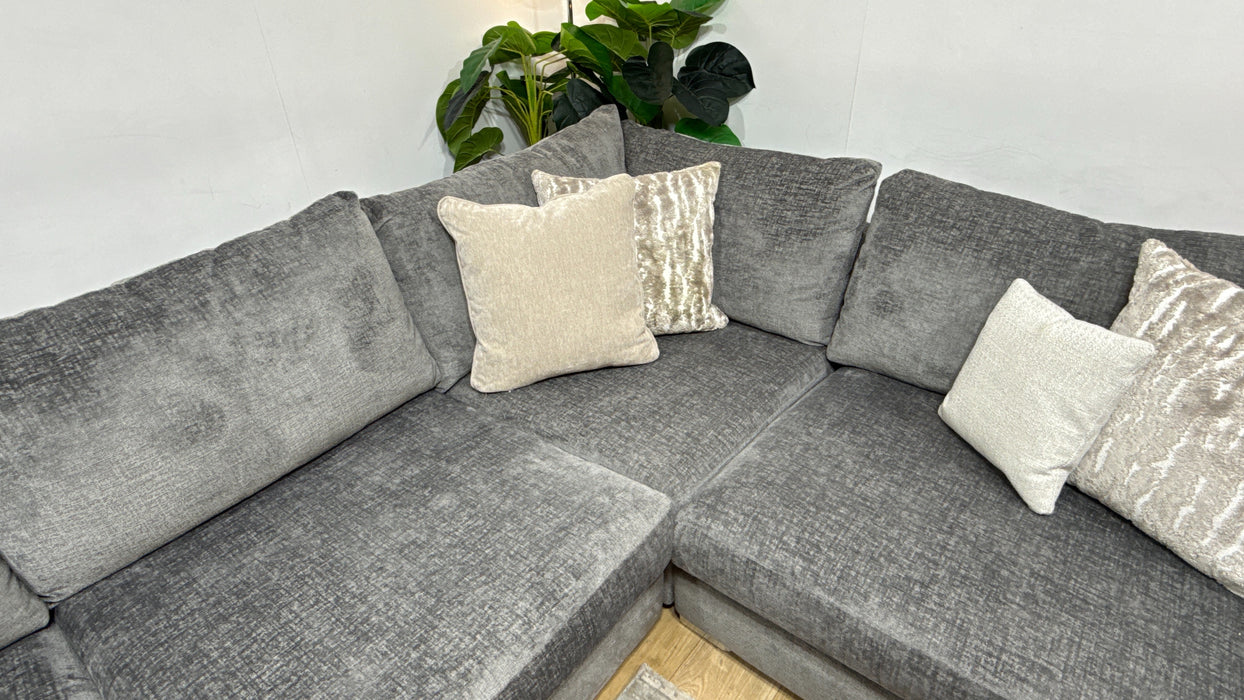 Sofology Majestica Fabric 3 Corner 1 in Teddy Chenille Grey Mix