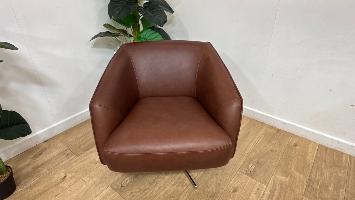 Sofology Adler Leather Swivel Chair in Relaxed Soft Brown