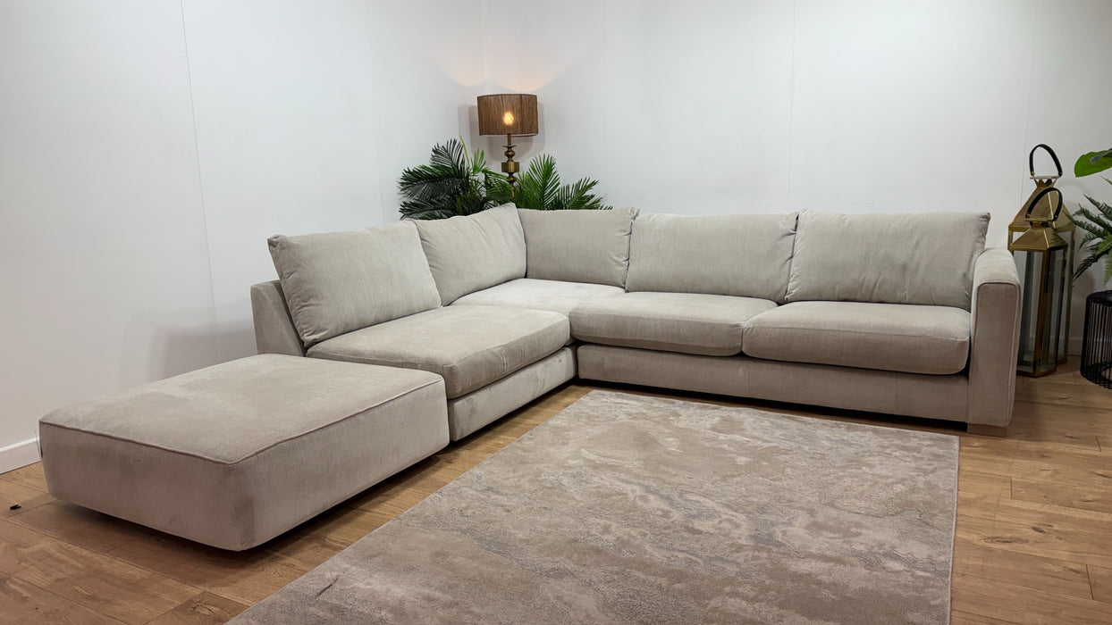 Sofology Majestica Fabric Chaise 1 Corner 3 in Soft-Chenille Linen