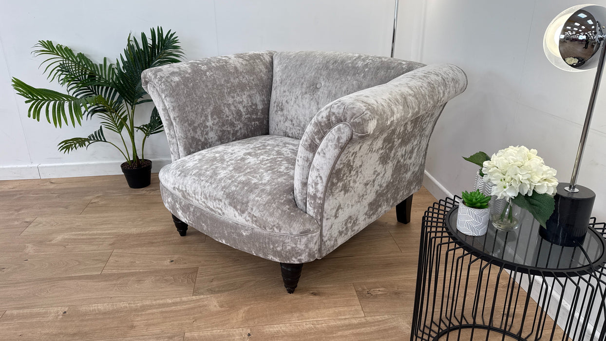 Concerto Fabric Standard Chair