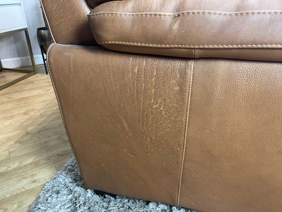 Santino Love Seat Apollo Tan Leather (WA2)