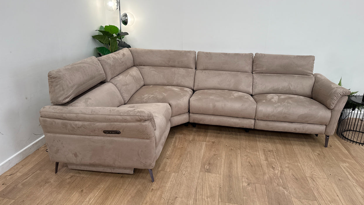 Sofology The Missouri 1 Corner 3 Fabric Recliner in Lifestyle Plush Nutmeg