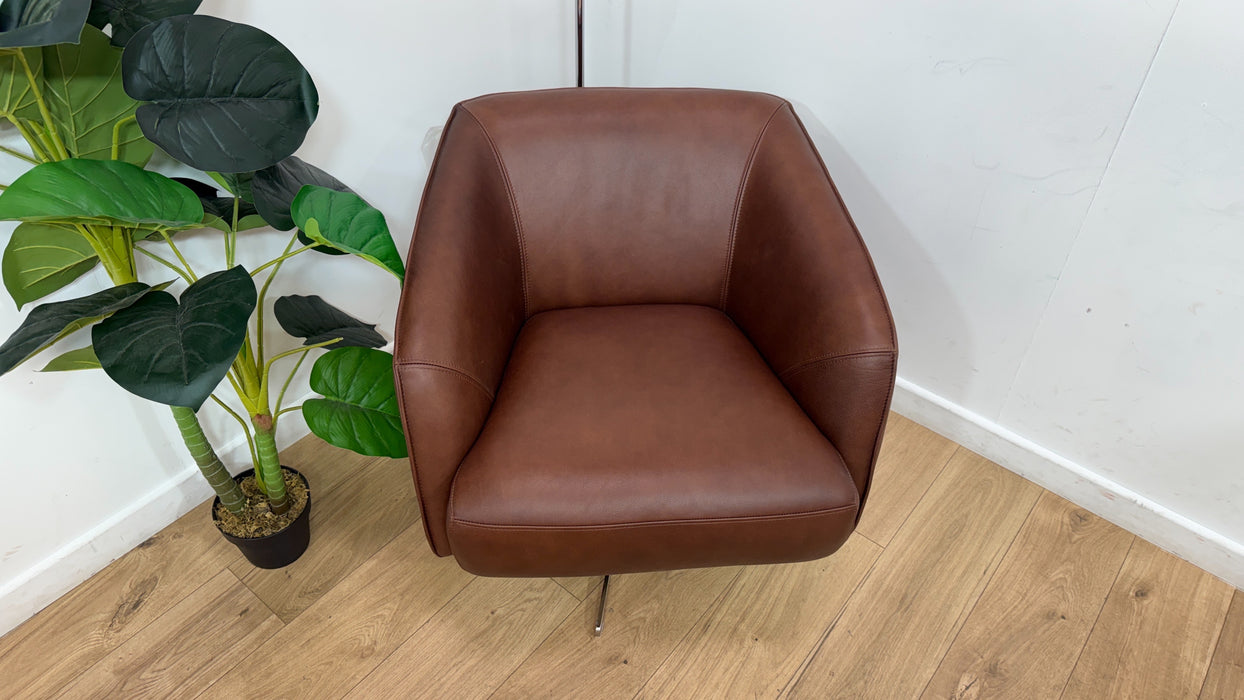 Sofology Adler Leather Swivel Chair in Relaxed Soft Brown
