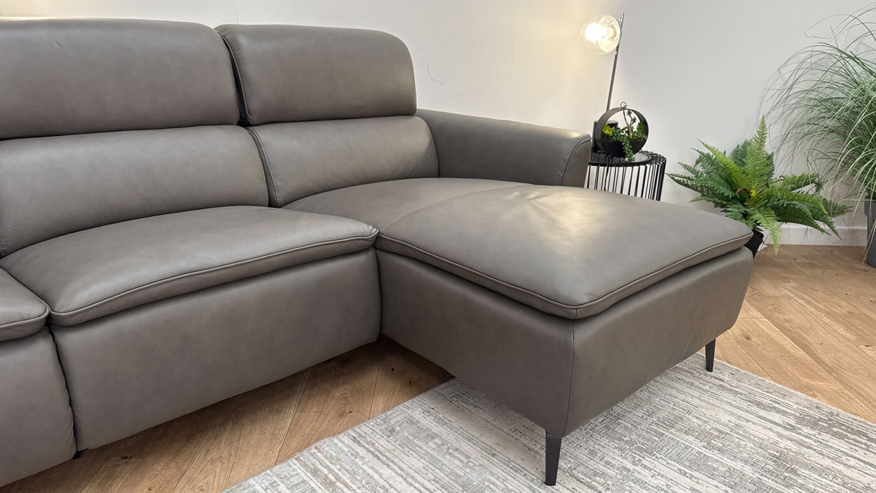 Sofology The Viento Leather 3 Seater Chaise Power Recliner/Headrest in Trusty Embossed Grey