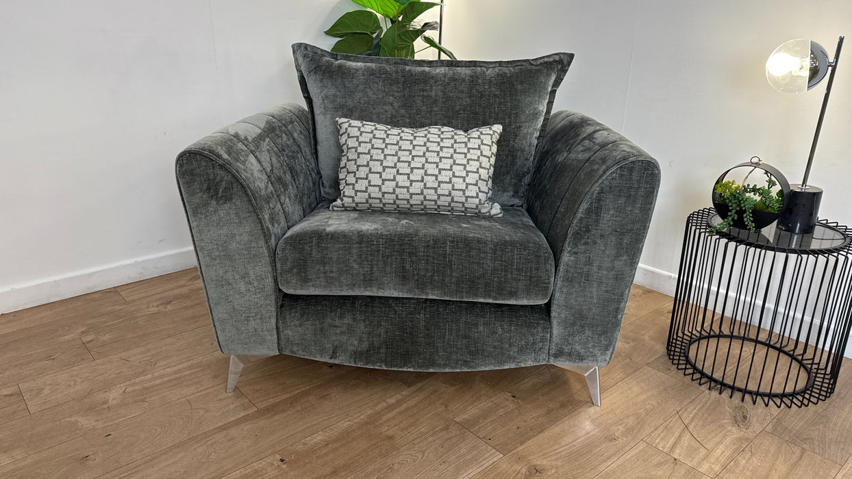 Sofology Luella Fabric Chair in Luxe Chenille Alpine Green