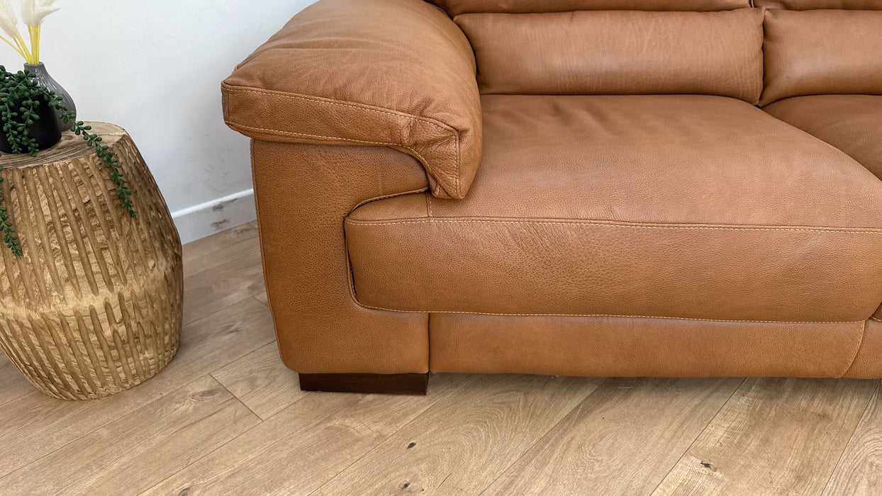 Santino 2 Seater - Leather Sofa - Apollo Tan