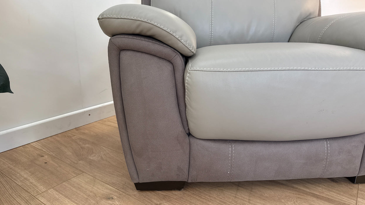 Maloney fabric/Leather Chair