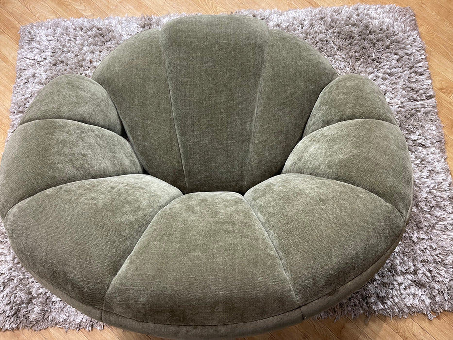 Nobu Swivel Chair Relaxed Chenille Green Fabric (WA2)