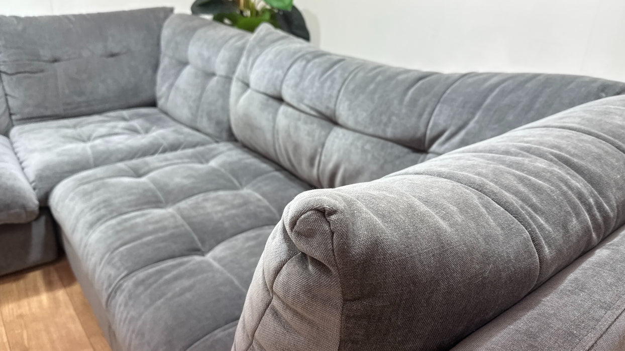 Sofology Cocoon Fabric 3 Corner 2 in Relaxed Chenille Charcoal