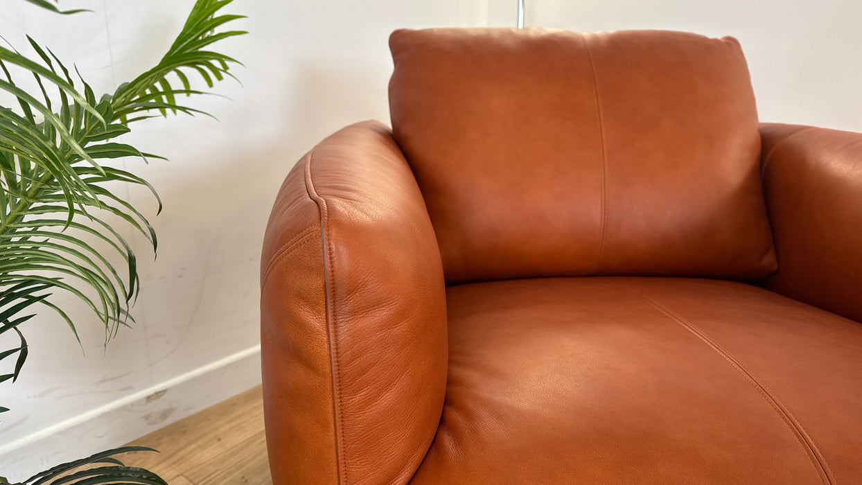 Hilton Leather Chair