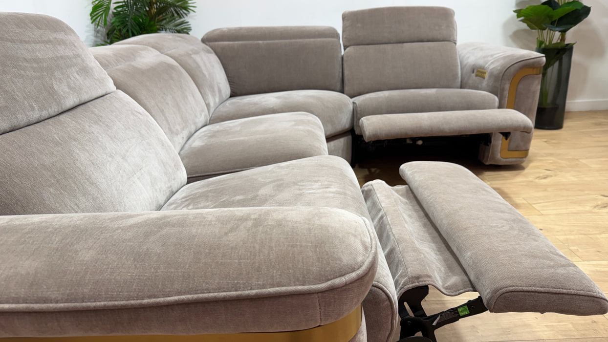 Sofology Plaza Fabric 3 Corner 1.5 Power Recliner/Headrest Heated Seats in Relaxed Chenille Nutmeg