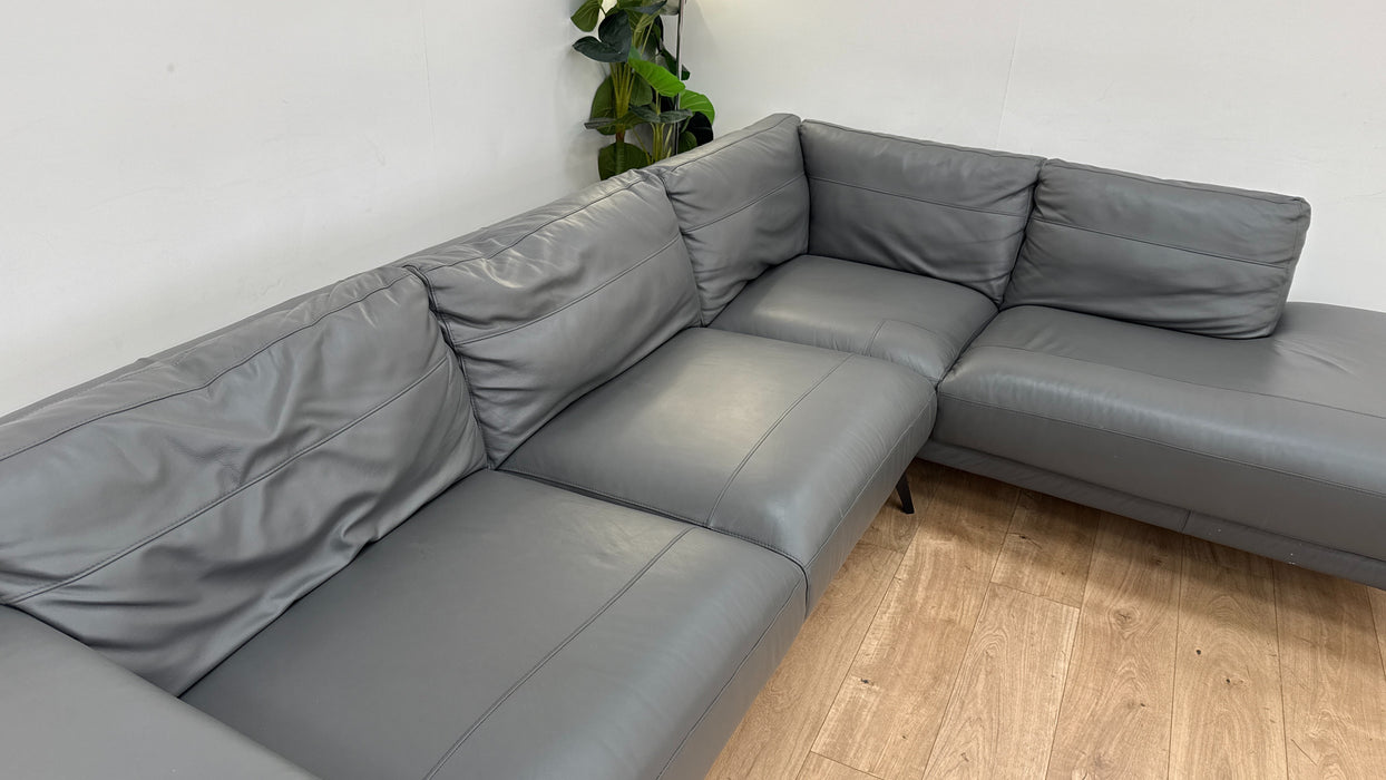 DFS Nuela Leather Corner