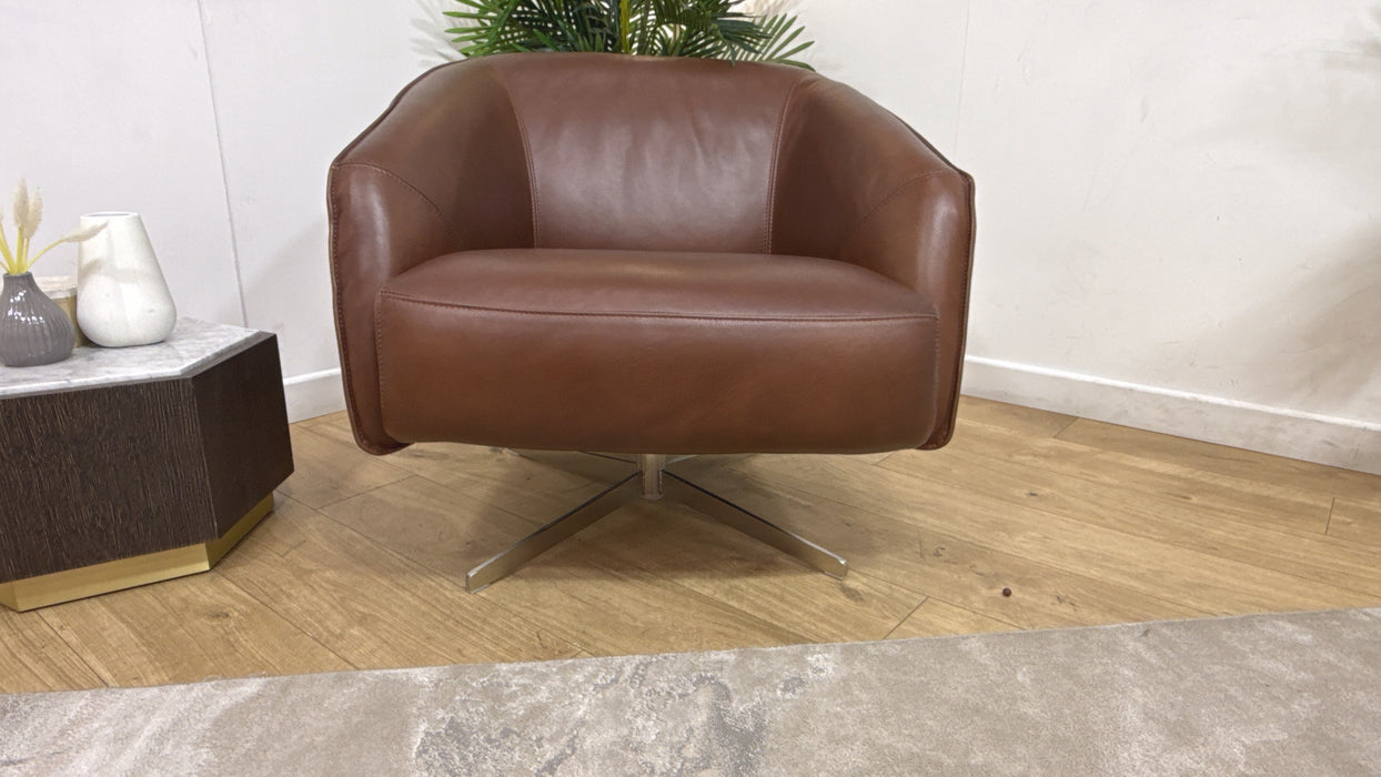 Sofology Adler Leather Swivel Chair in Relaxed Soft Brown