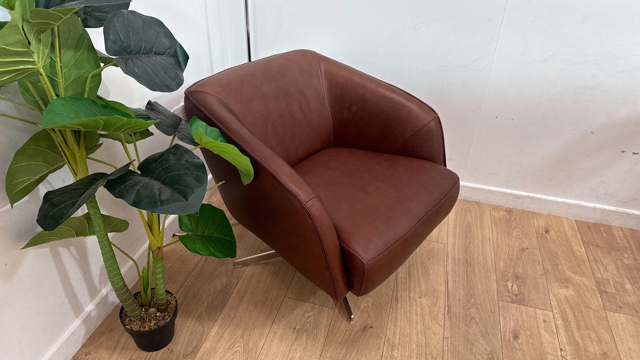 Sofology Adler Leather Swivel Chair in Relaxed Soft Brown