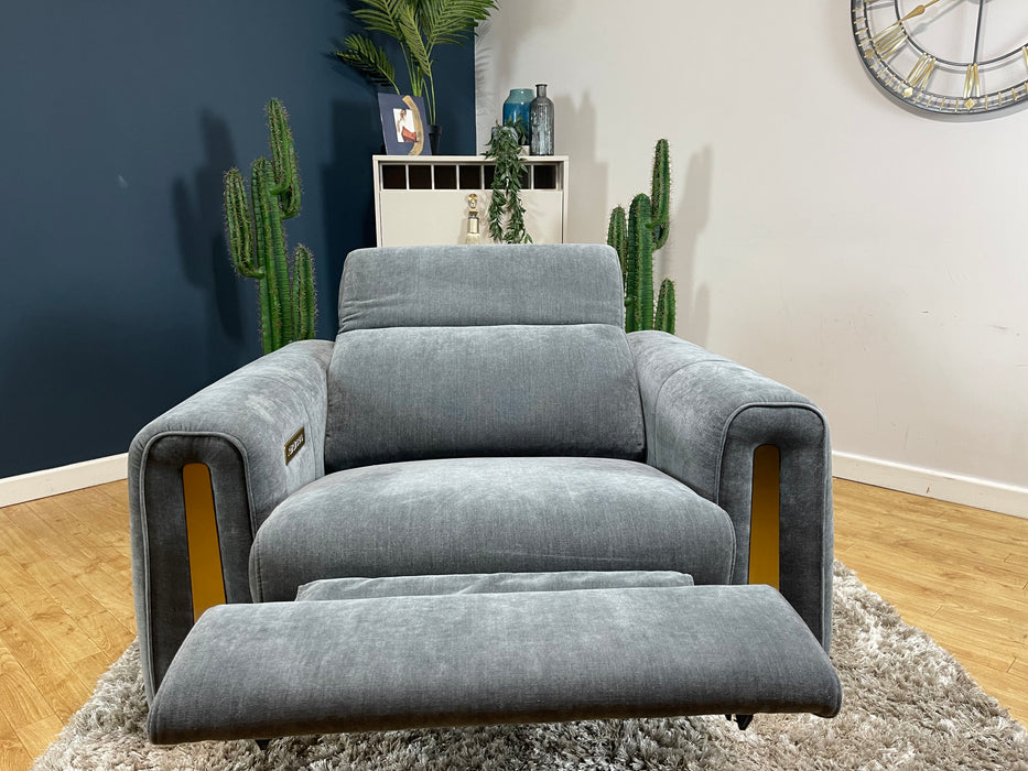 Kingsbridge Love Seat Relaxed Charcoal Chenille Fabric - Power Reliner Power Headrest (WA2)