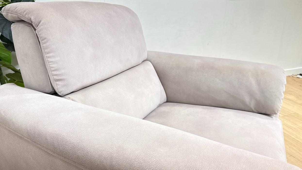 Sofology Illinois Fabric Chair Power Recliner/Headrest Heated Seat in Lifestyle Mottled Marble
