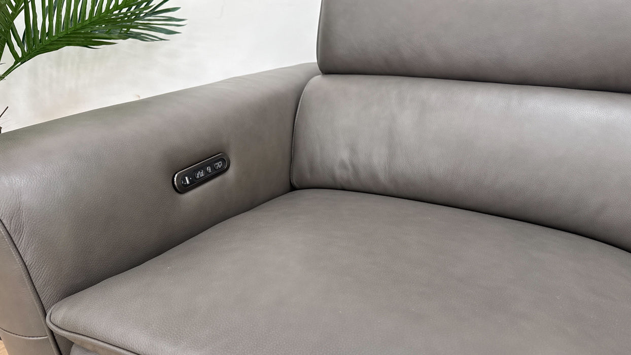 Sofology The Viento Leather 3 Seater Chaise Power Recliner/Headrest in Trusty Embossed Grey