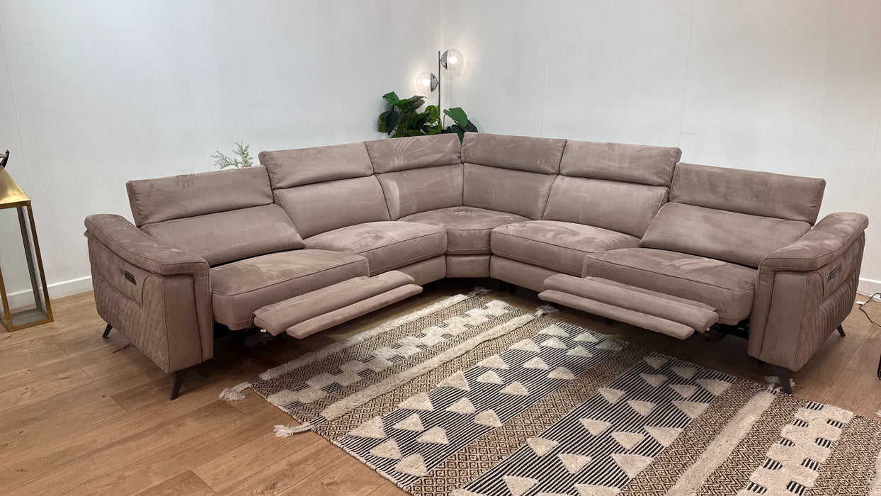 Sofology Ezra Fabric 3 Corner 3 Power Recliner/Headrest Heated Seats in Lifestyle Plush Nutmeg