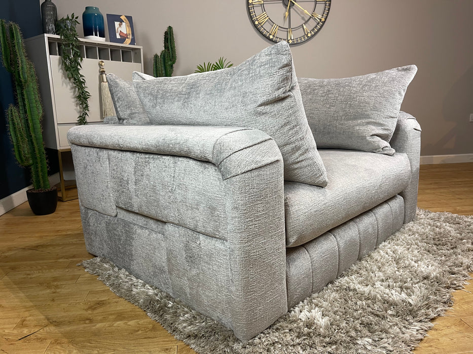 Westwood Fabric Loveseat - Teddy Chenille Silver (WA2)