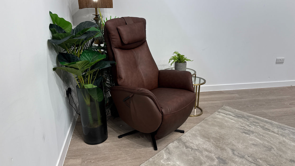DFS Luxford Express Chair Power Rise & Recliner in Chestnut