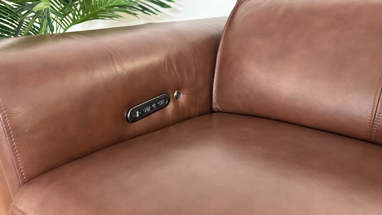 Sofology The Premiere 2.5 Seater Recliner Sofa Console in Trusty Embossed Leather Chestnut