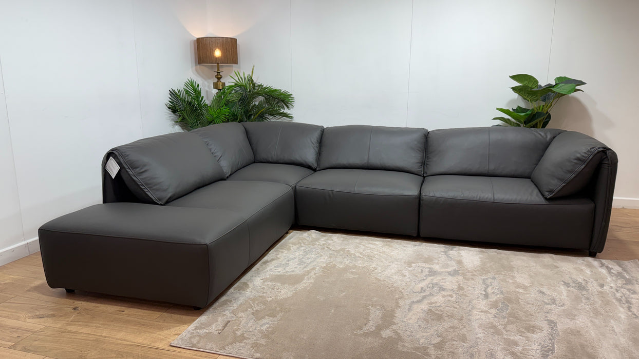 Sofology Tessuto Leather Chaise 1 Corner 3 in Trusty Matt Charcoal