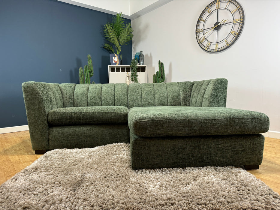 Downtown Fabric 4 Seater Chaise - Basketweave Forest Green - ( WA2 )