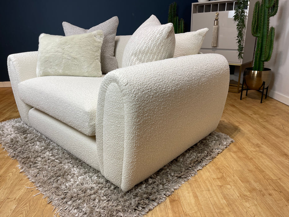 Marble Arch Love Seat Plain Ivory / Mink Mix Fabric (WA2)