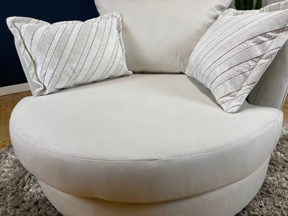 The Oscar Swivel Chair Fabric Matt Velvet Ecru (WA2)