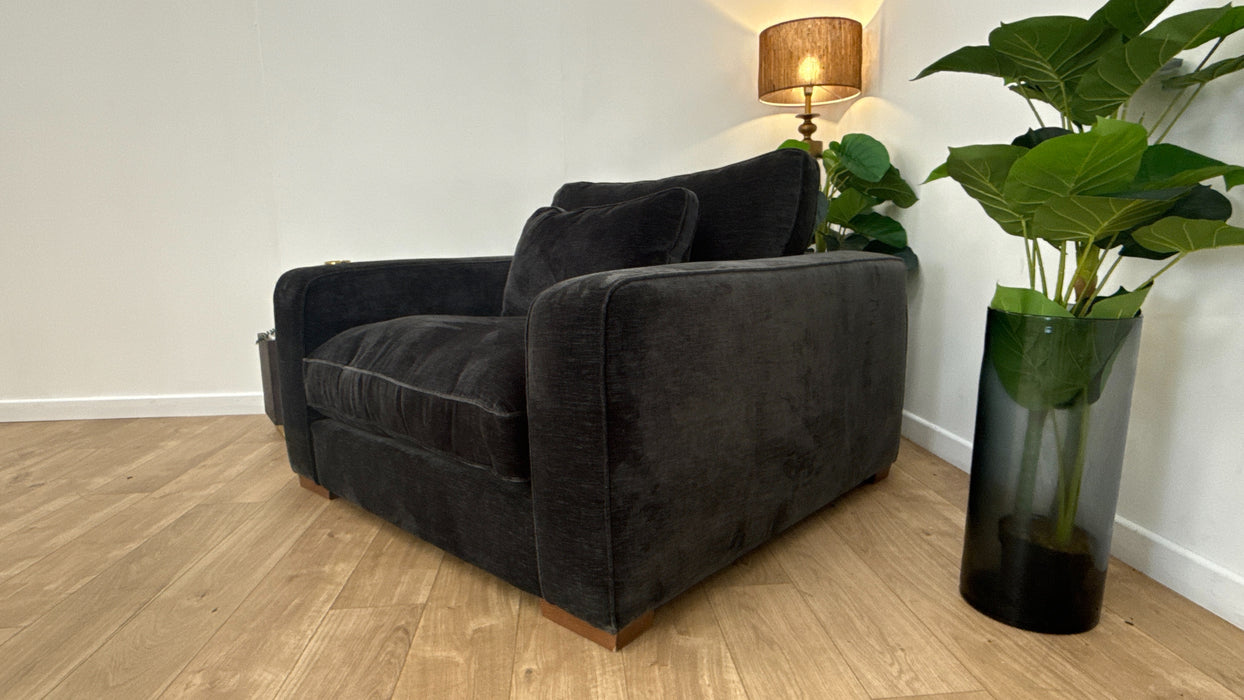 Sofology Cavalli Fabric Loveseat in Blanik Slate Mix