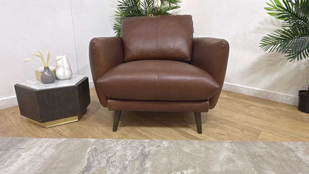Sofology Adler Leather Chair in Relaxed Soft Brown
