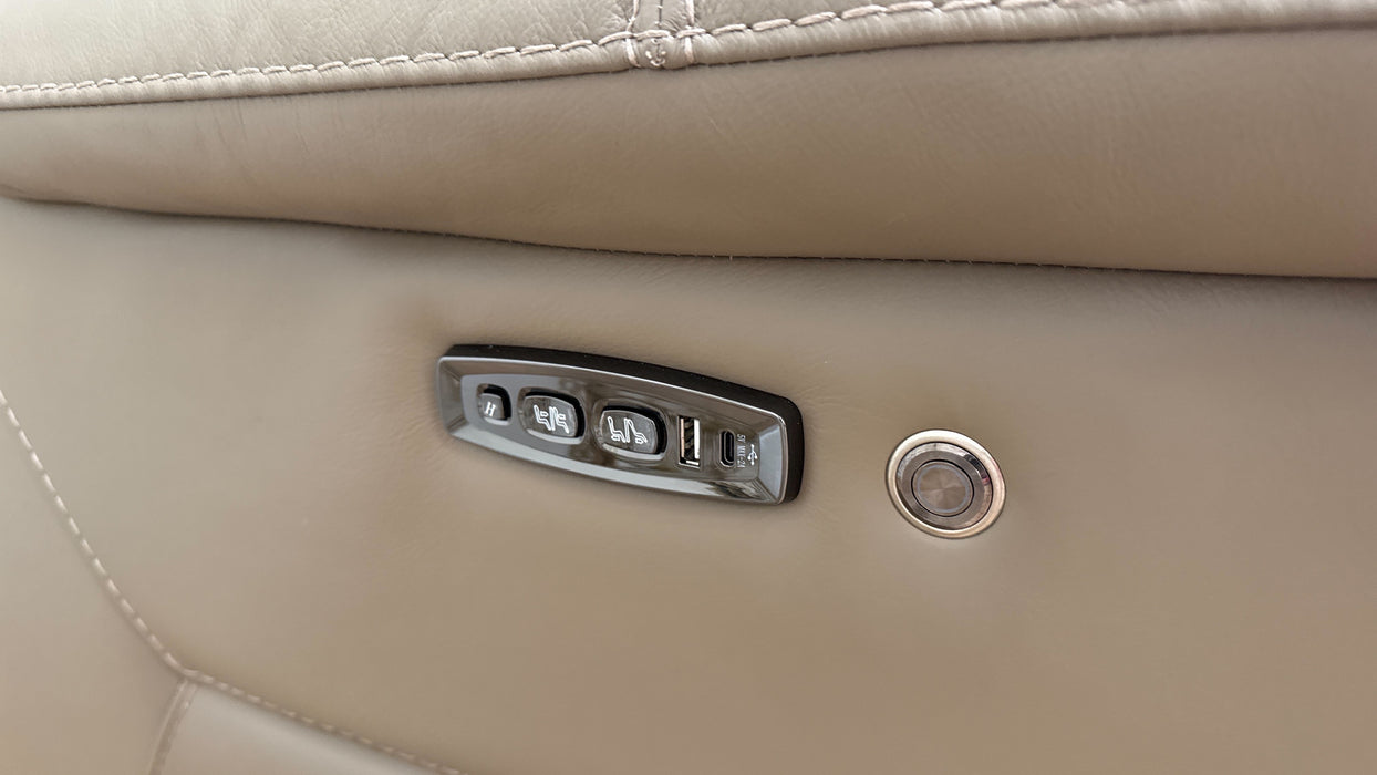 DFS Nevara Leather Recliner in Pine Bark