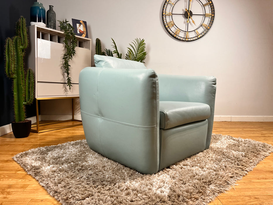 Marvella Swivel Chair Leather Baby Blue (WA2)