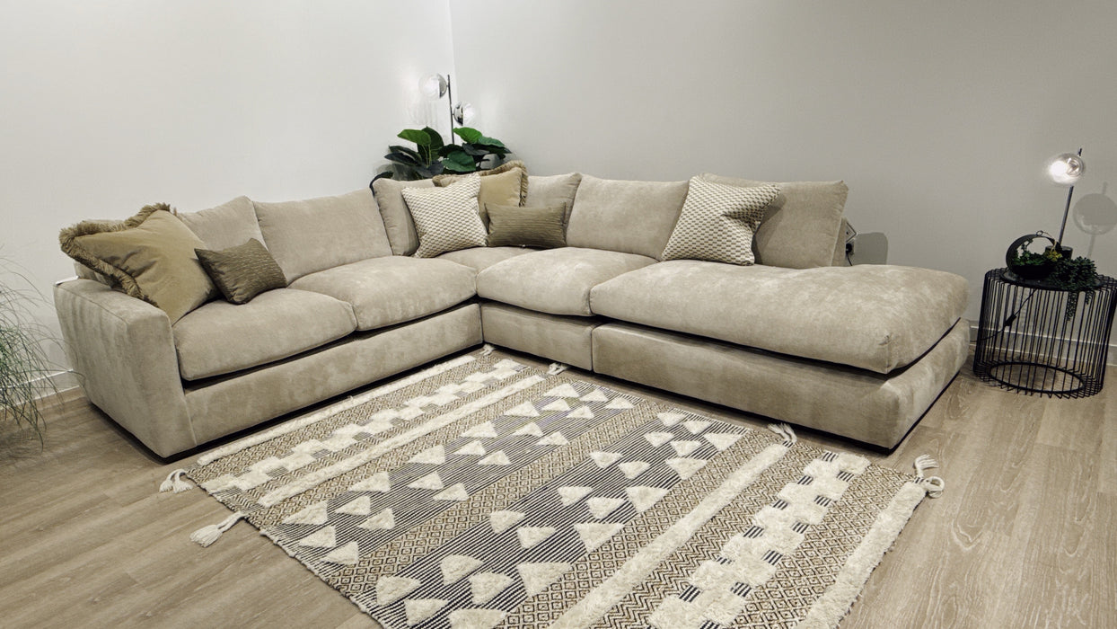 Sofology Moderna Fabric 3 Corner 1.5 + Armless Unit in Chenille Wicker
