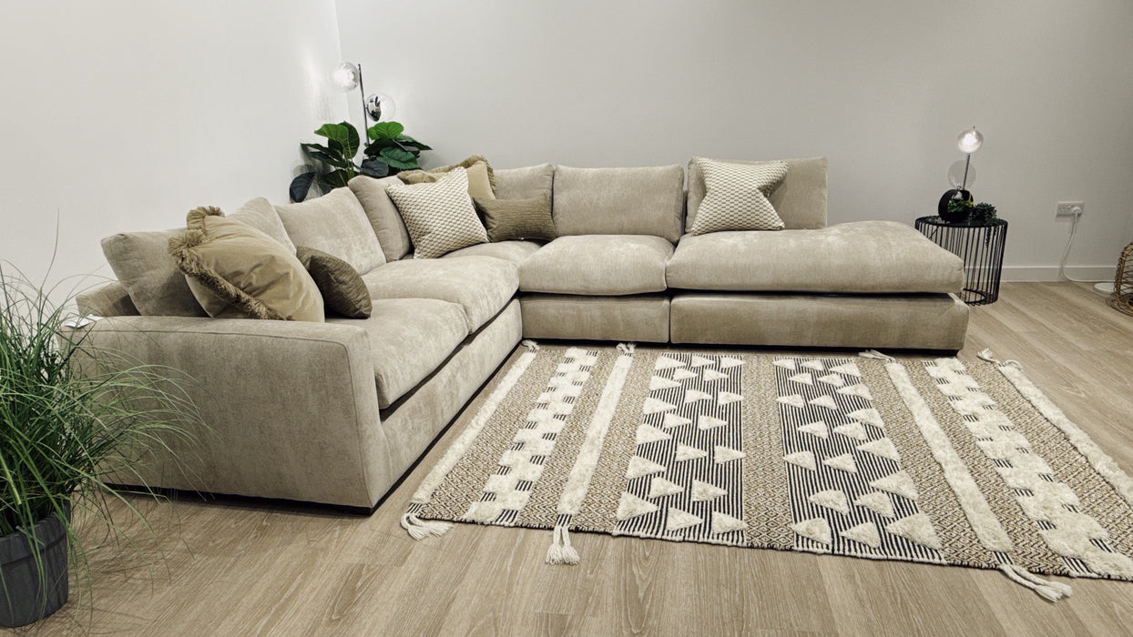 Sofology Moderna Fabric 3 Corner 1.5 + Armless Unit in Chenille Wicker