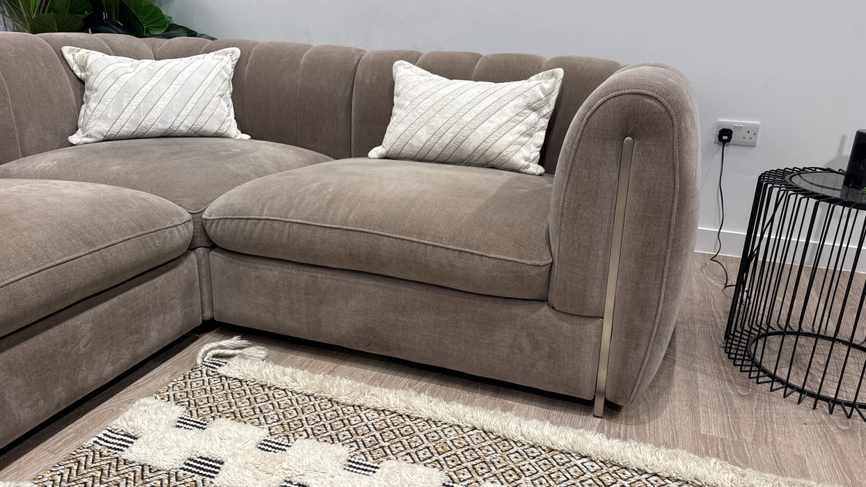 Sofology Empress Fabric 3 Corner 1.5 Pillow Back Gold Trim in Relaxed Chenille Nutmeg