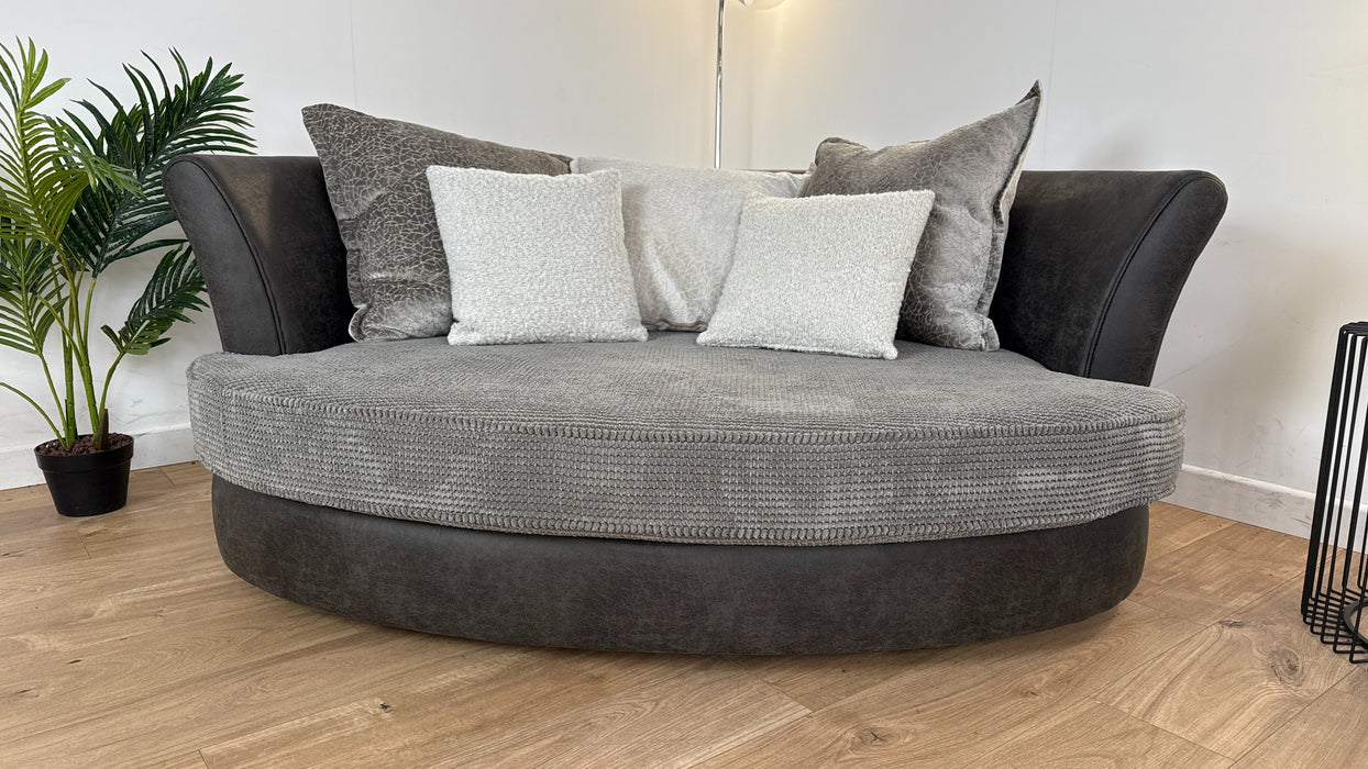 Runswick Fabric Oval Cuddler