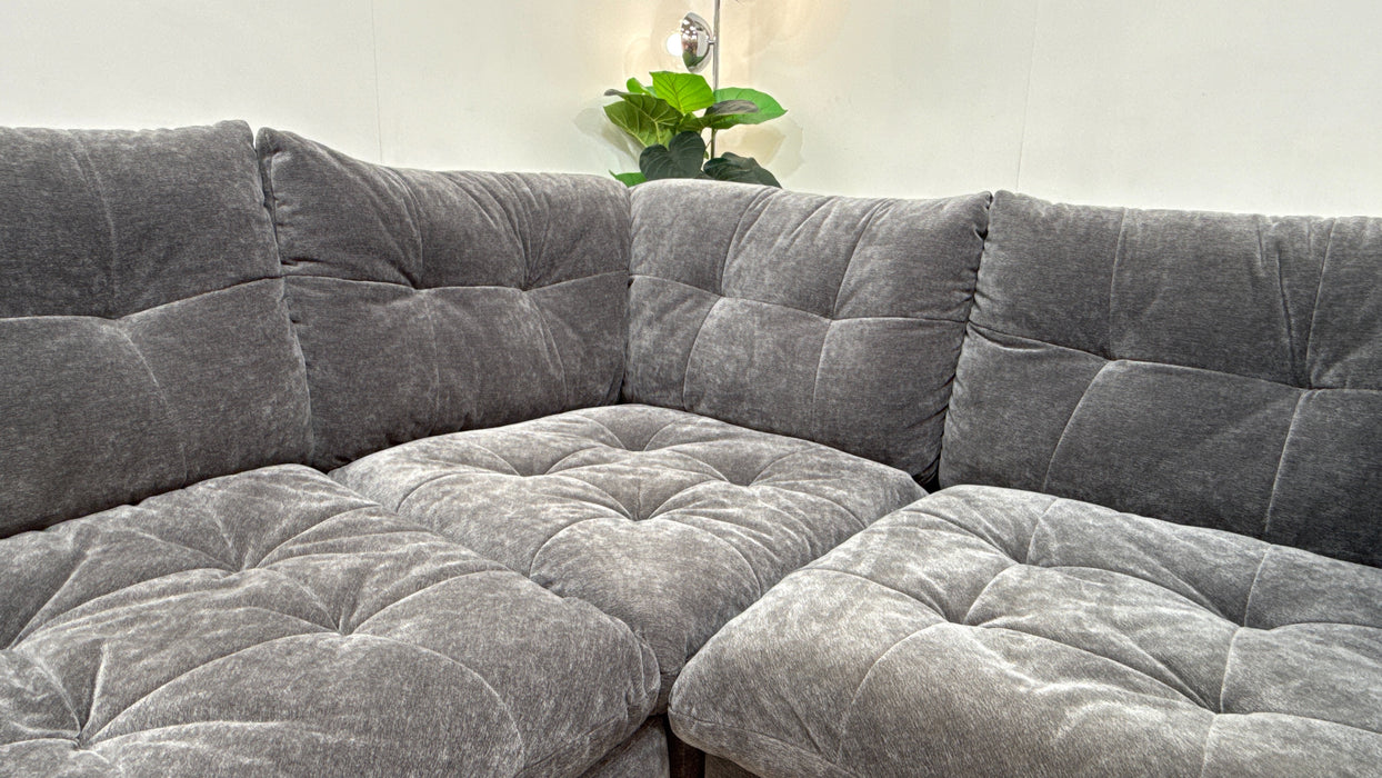 Sofology Cocoon Fabric 3 Corner 1 in Textured Chenille Charcoal