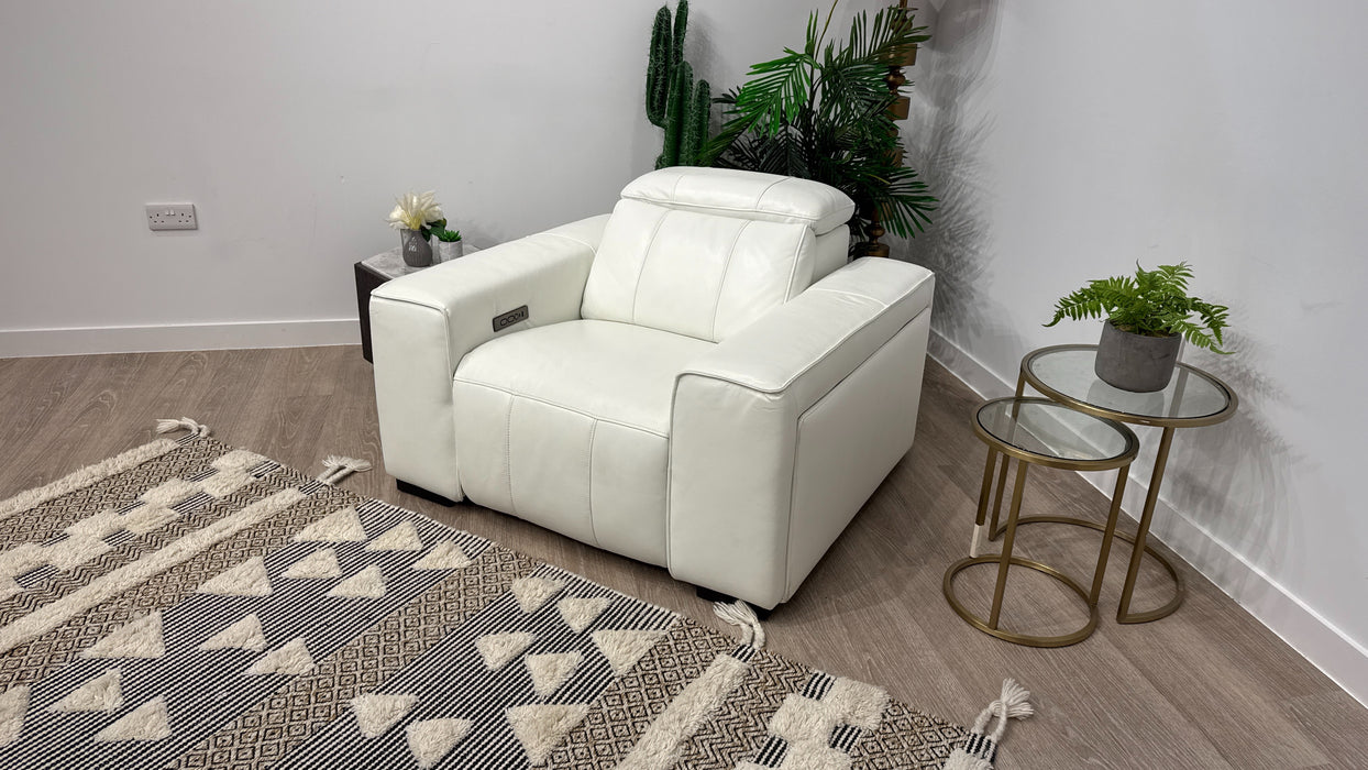 DFS Soundwave Power Recliner Chair In White