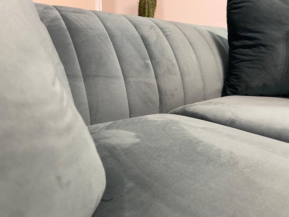 Fluted Isla 2 Seat - Fabric Sofa - Velluto Azure All Over (WA2)