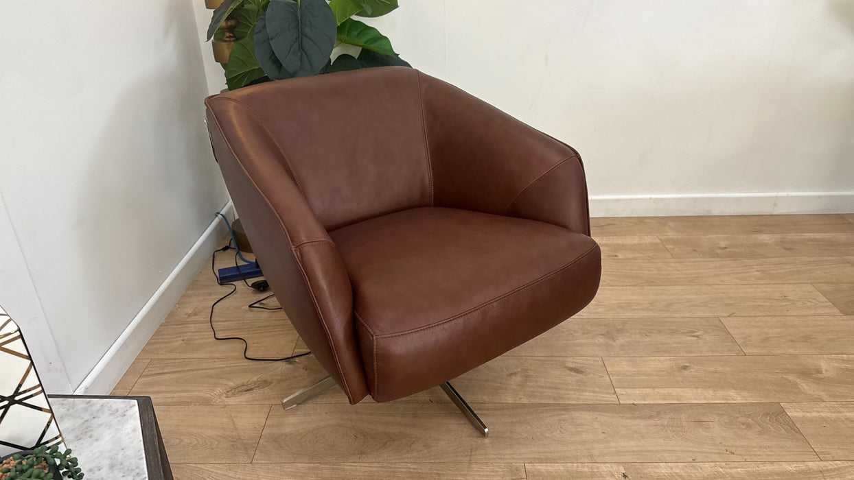 Sofology Adler Leather Swivel Chair in Relaxed Soft Brown