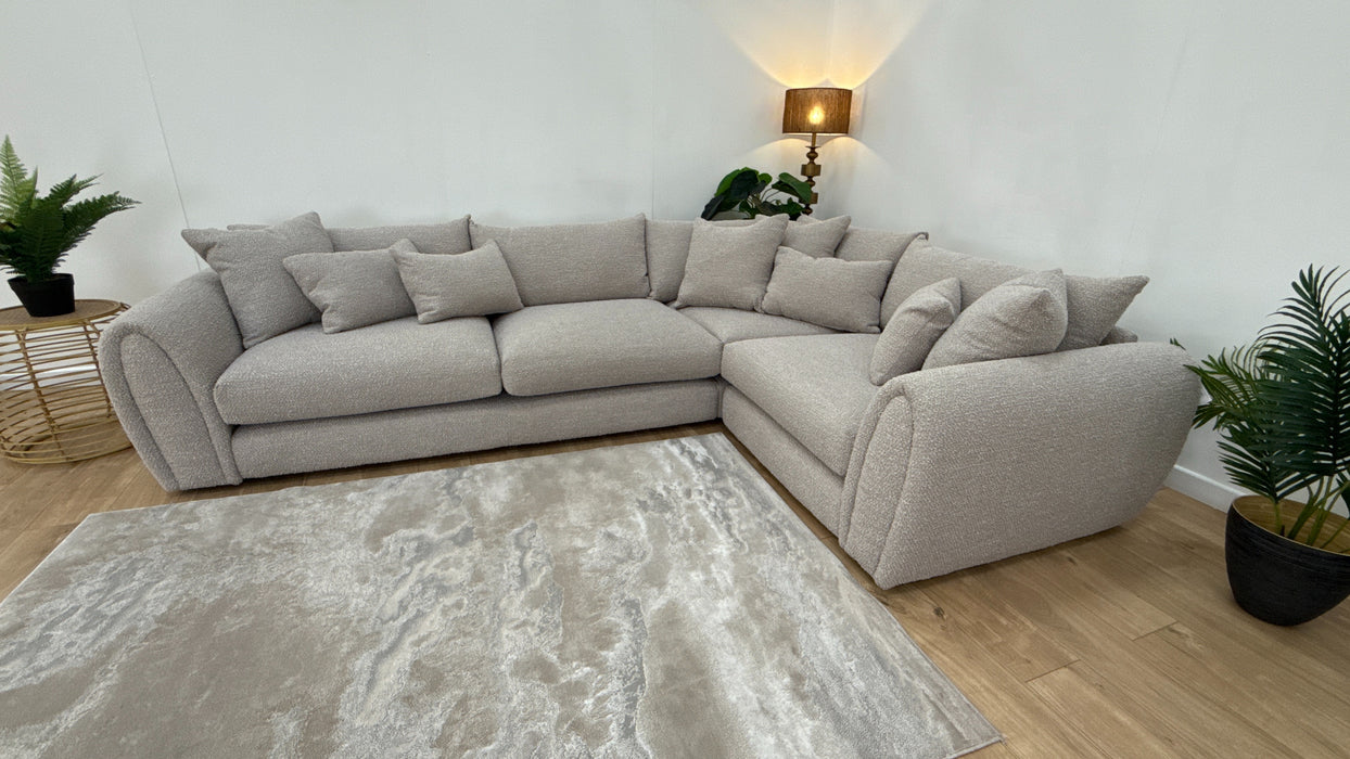 Sofology Marble Arch Fabric 3 Corner 1 in Chunky Boucle Plain Mink