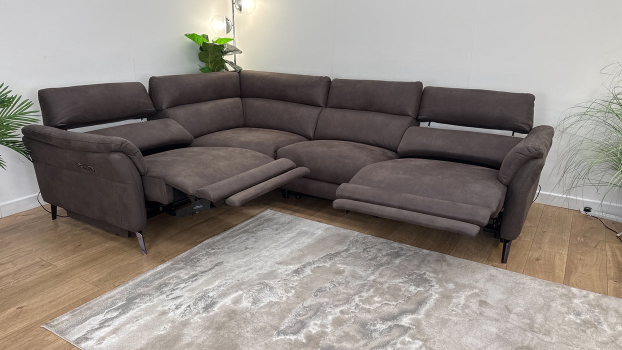 Sofology The Missouri 1 Corner 3 Fabric Recliner Sofa in Lifestyle Embossed Cappuccino